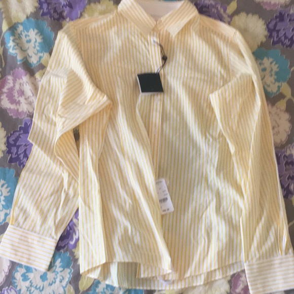 Women’s button down - Picture 5 of 5